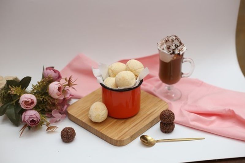 Porção pão de queijo