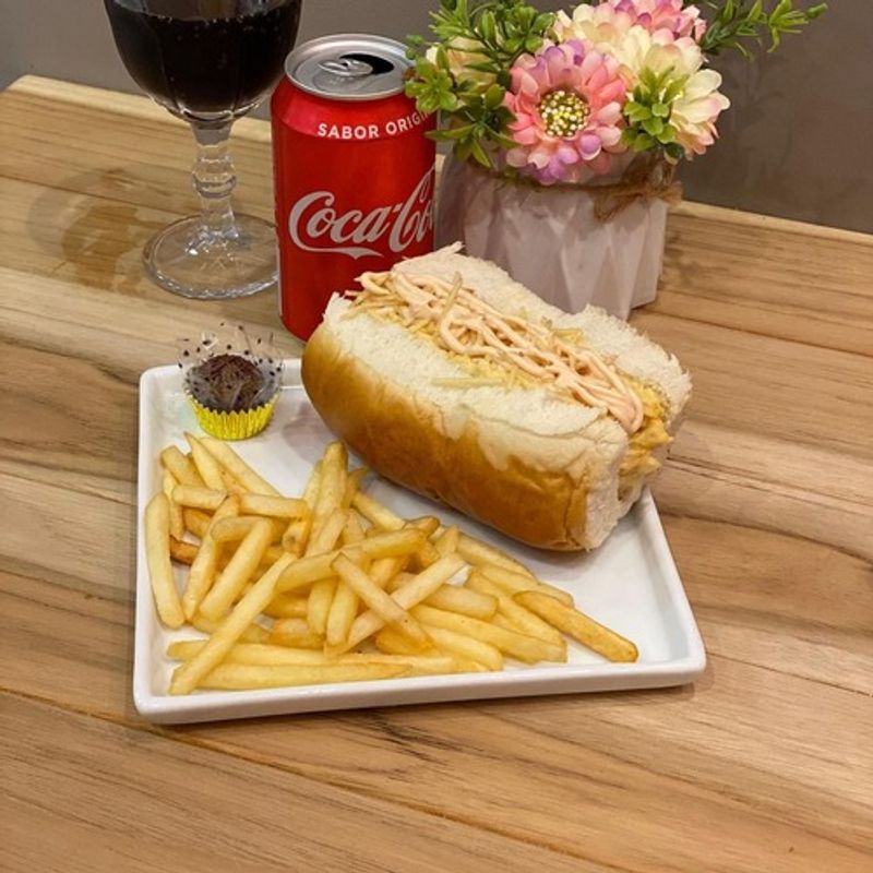 Cachorro quente de carne