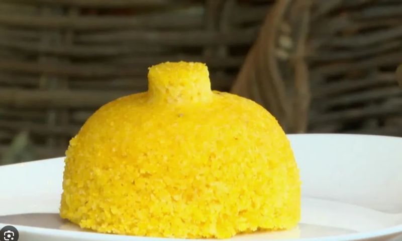 Cuscuz de frango com catupiry