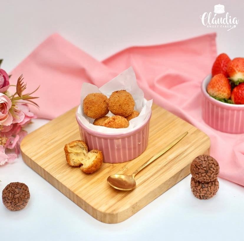 Porção bolinho de calabresa