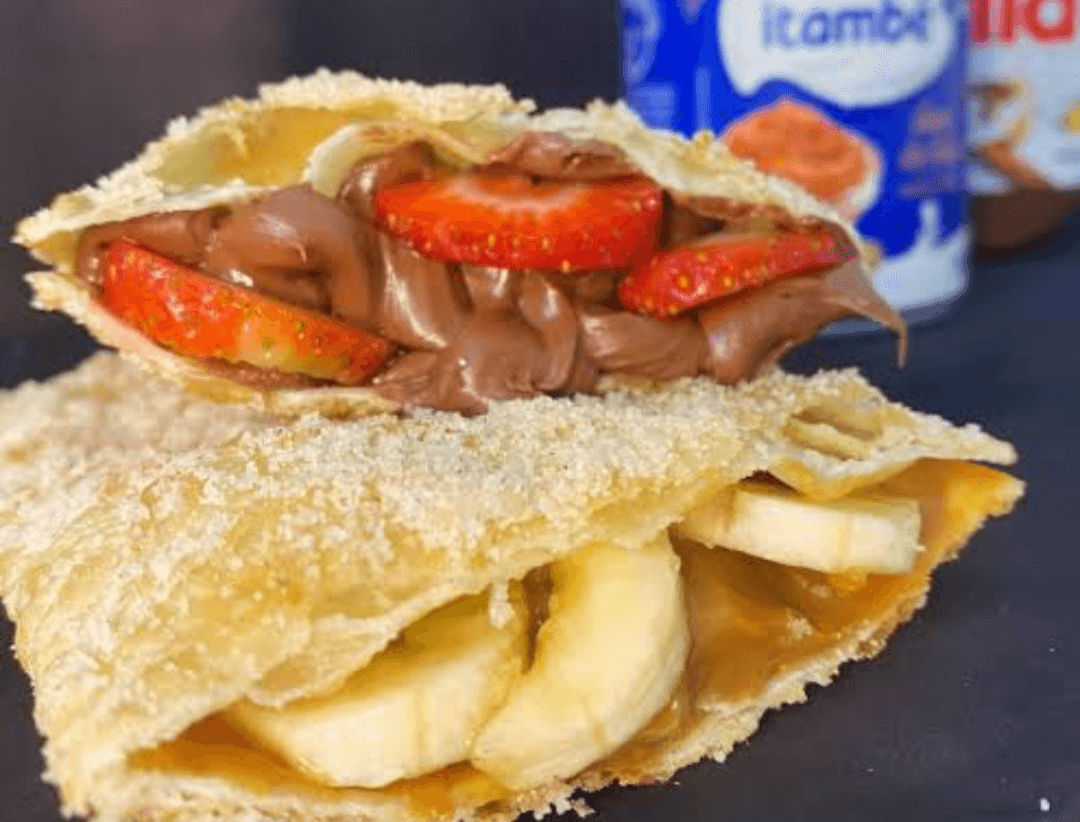 Pastel chefe louco morango banana queijo doce de leite 