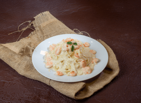 Espaguete ao Molho de Camarão