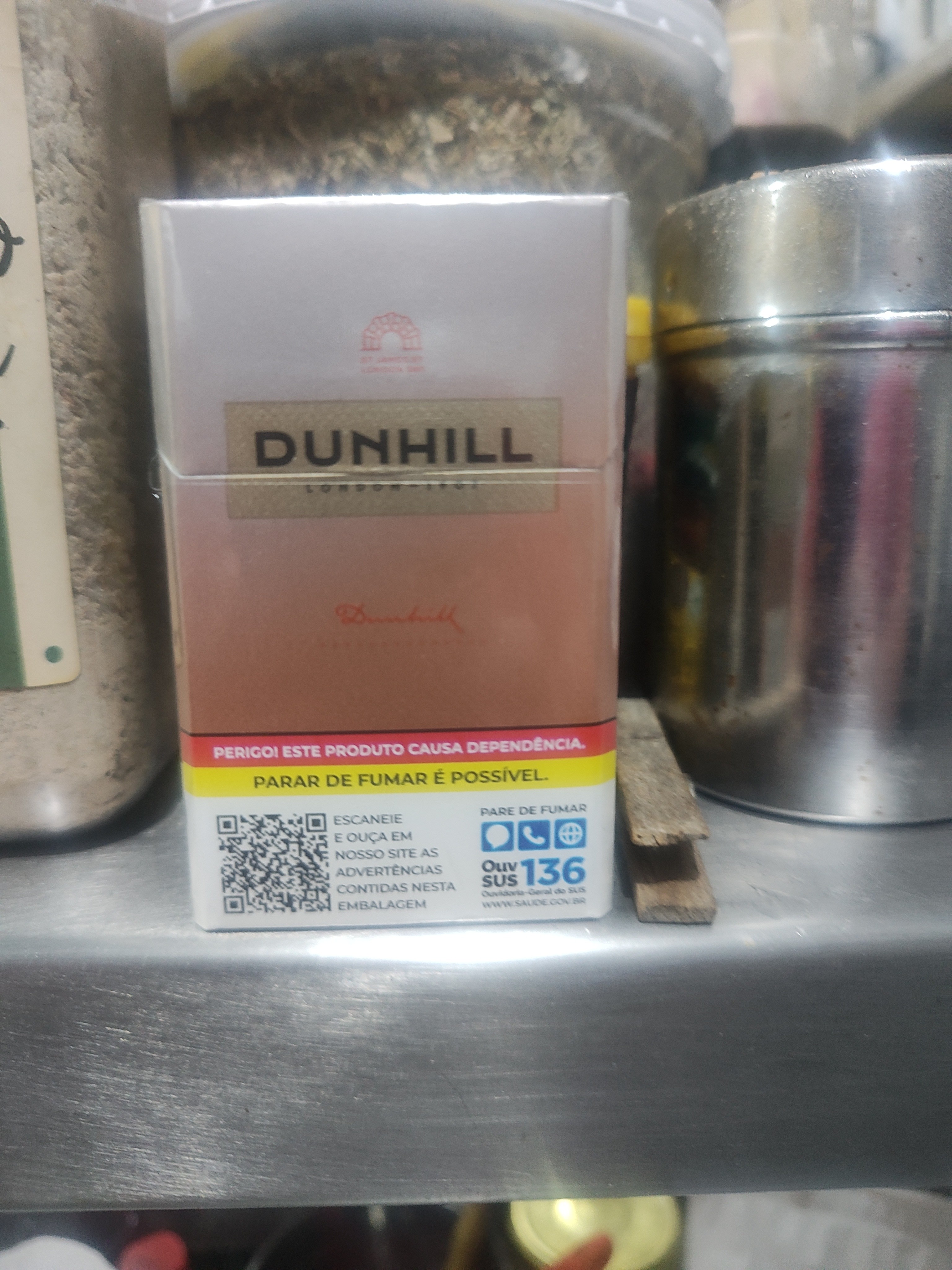 Cigarro carton Dunhill 