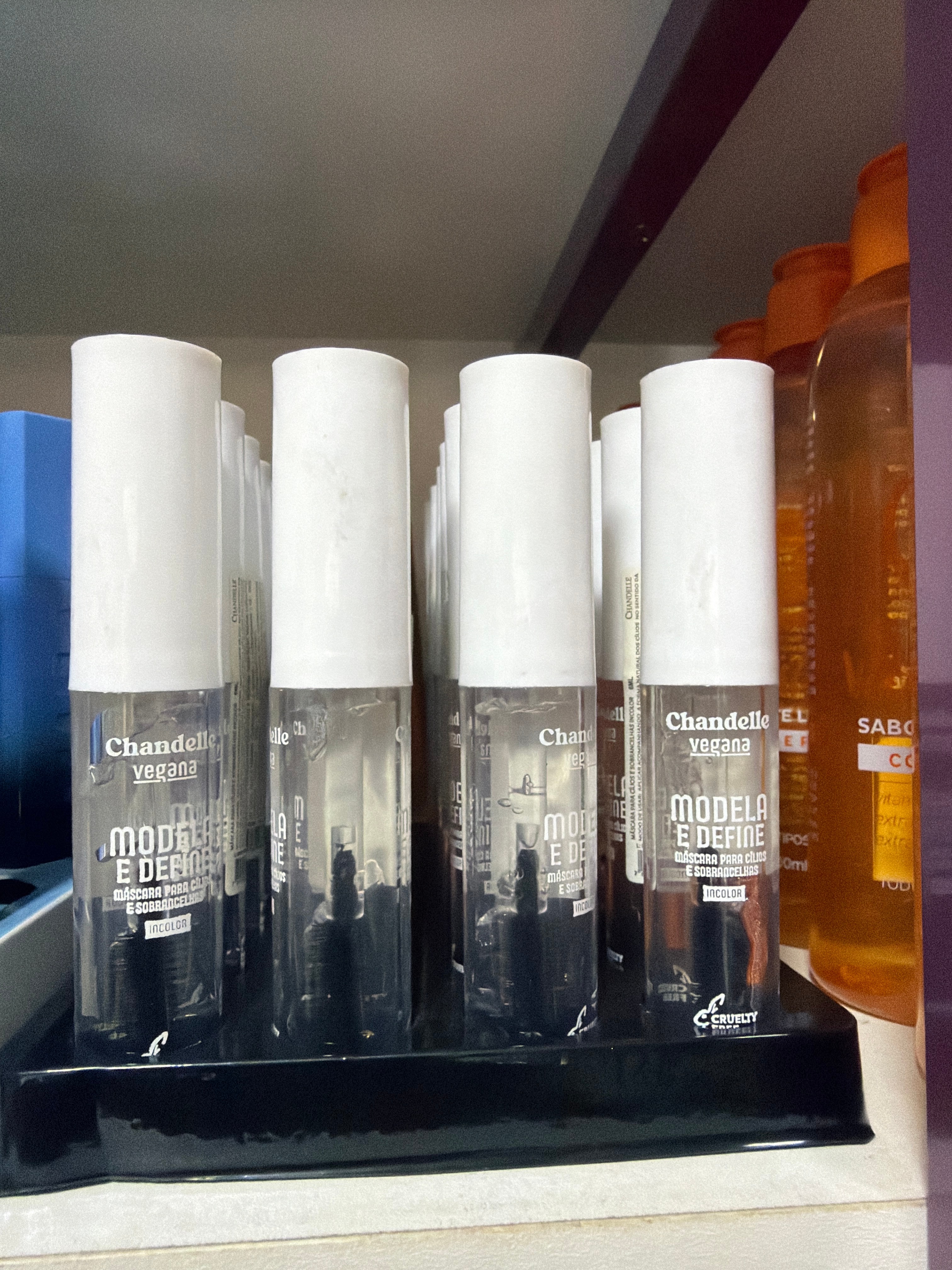 Máscara para sobrancelha