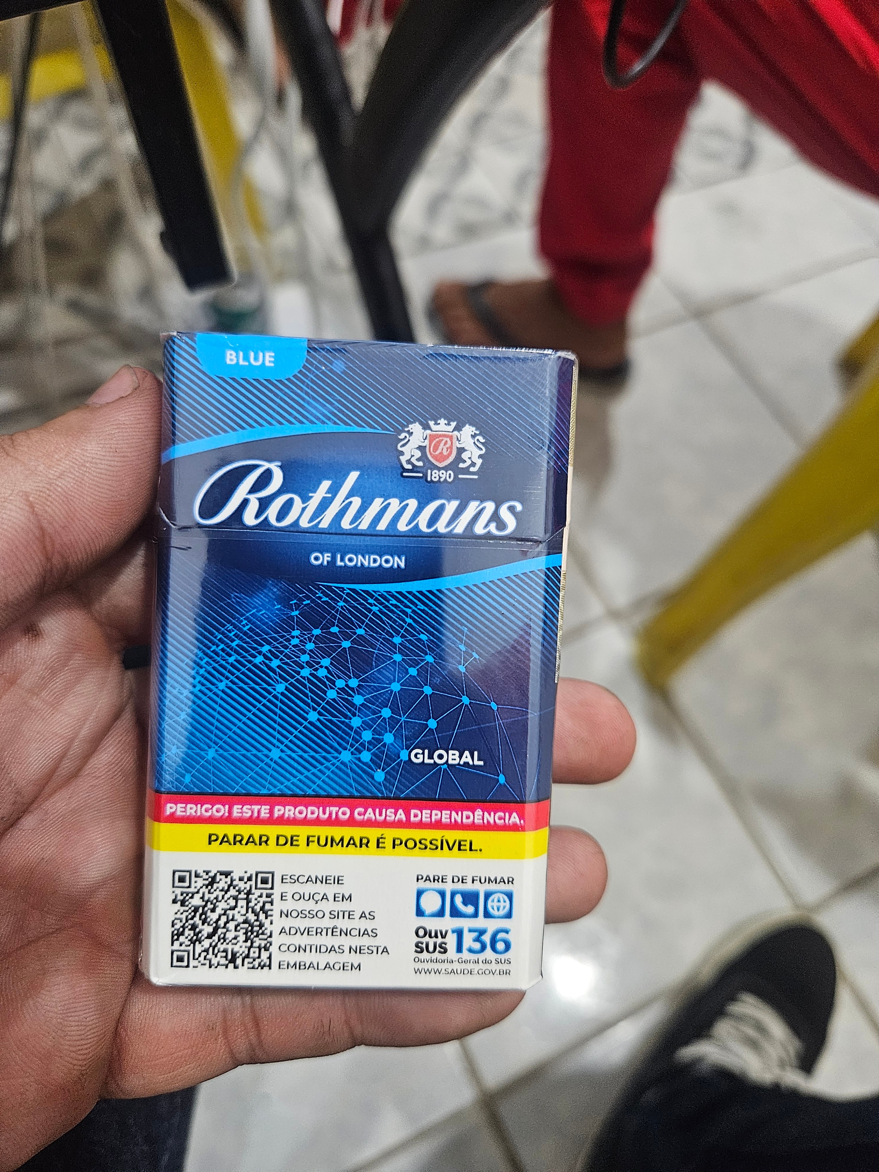 Cigarro Rothmans
