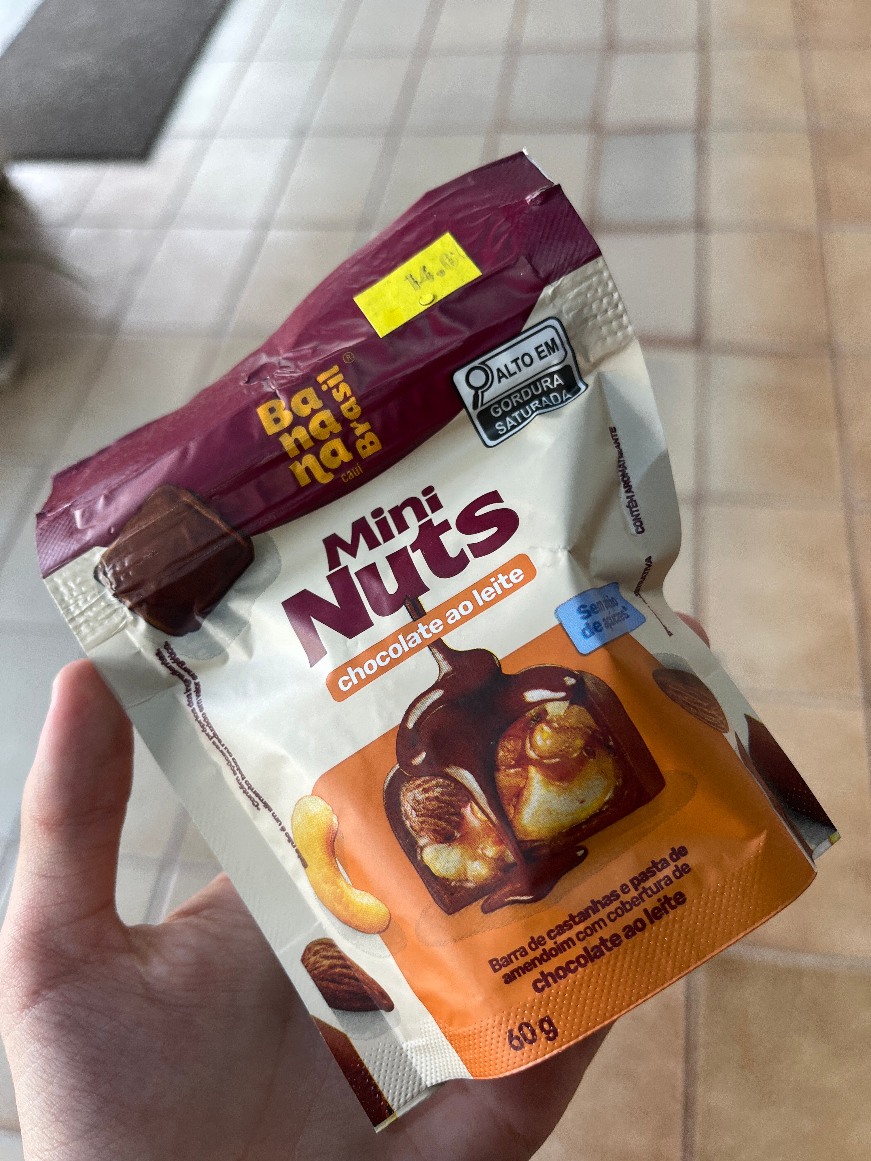 barra de cereal mini Nuts chocolate ao leite