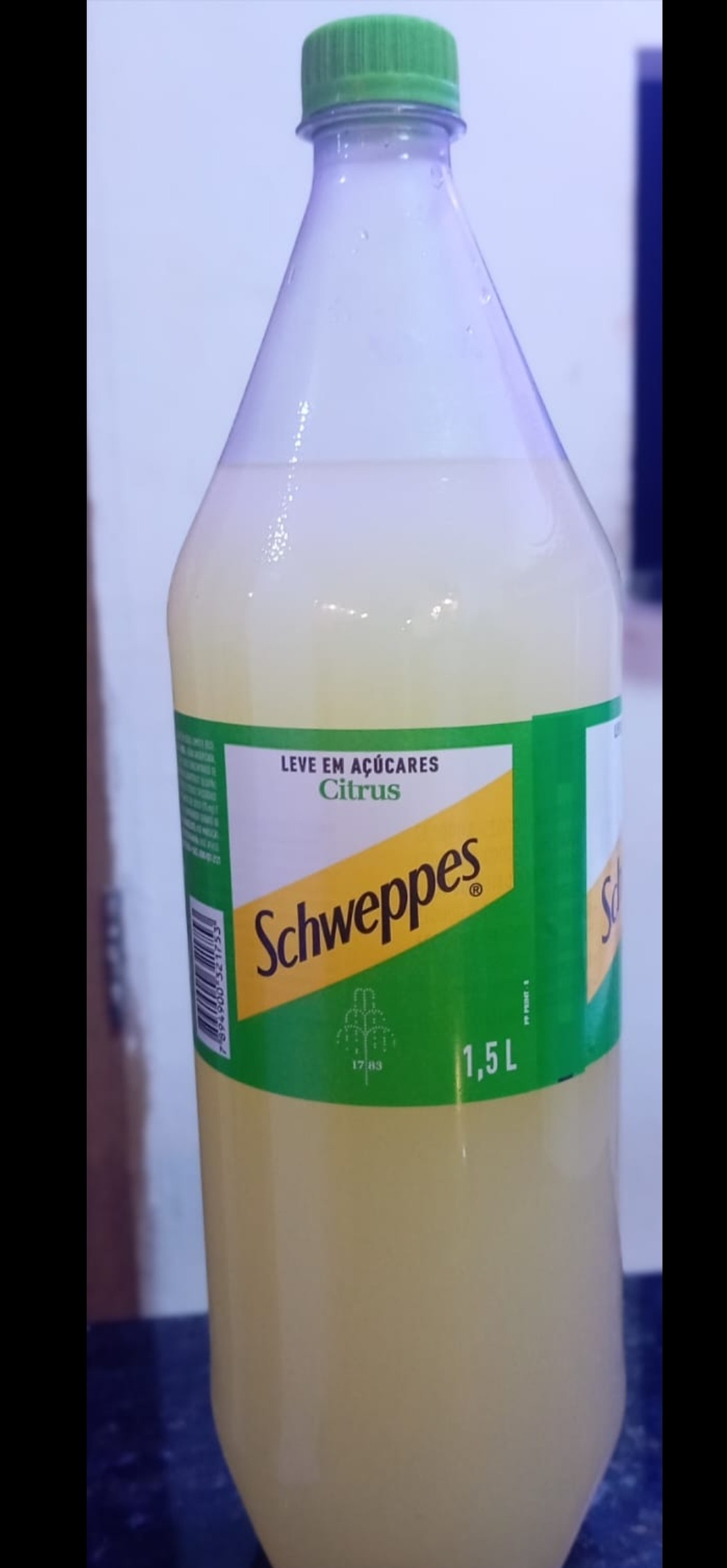 Schweppes. 1,5 litros 