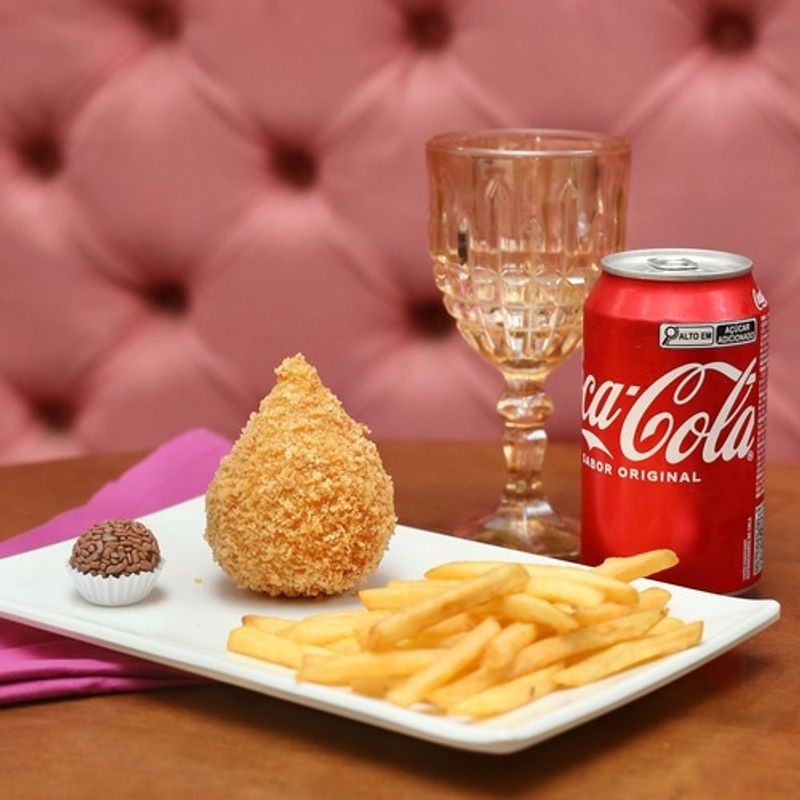 Combo coxinha de camarão com catupiry
