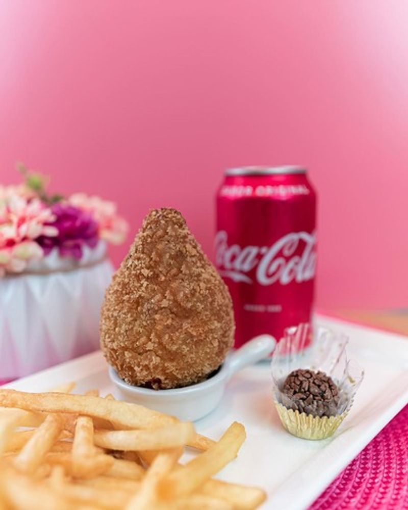 Combo de coxinha de camarão com cream cheese